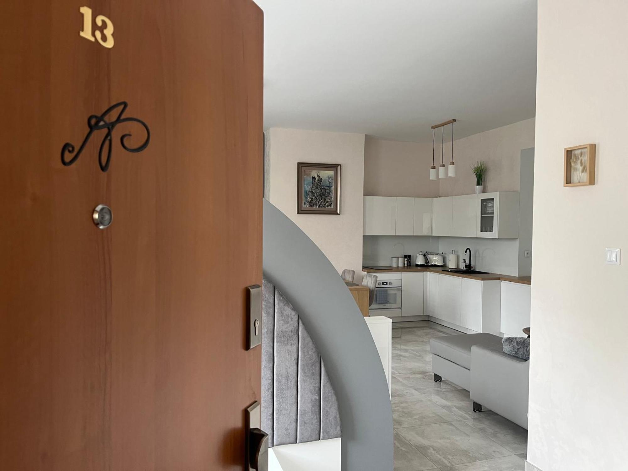 Ap 13 Apartment